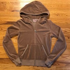 brown zip up